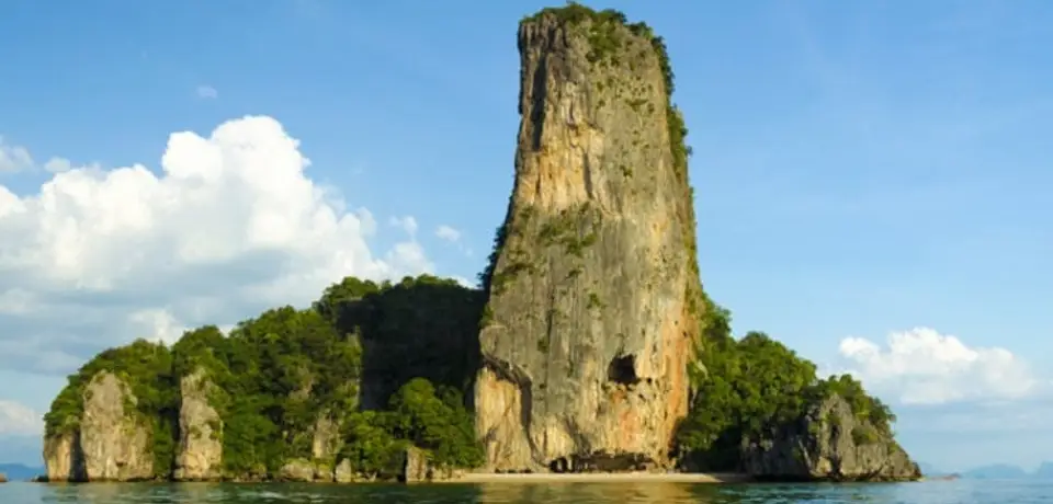 03c7d20b-bcdd-4288-b49e-24ad838f2d6f-95c0f5b2-Phang-Nga-Island-Canoe_-6.jpg